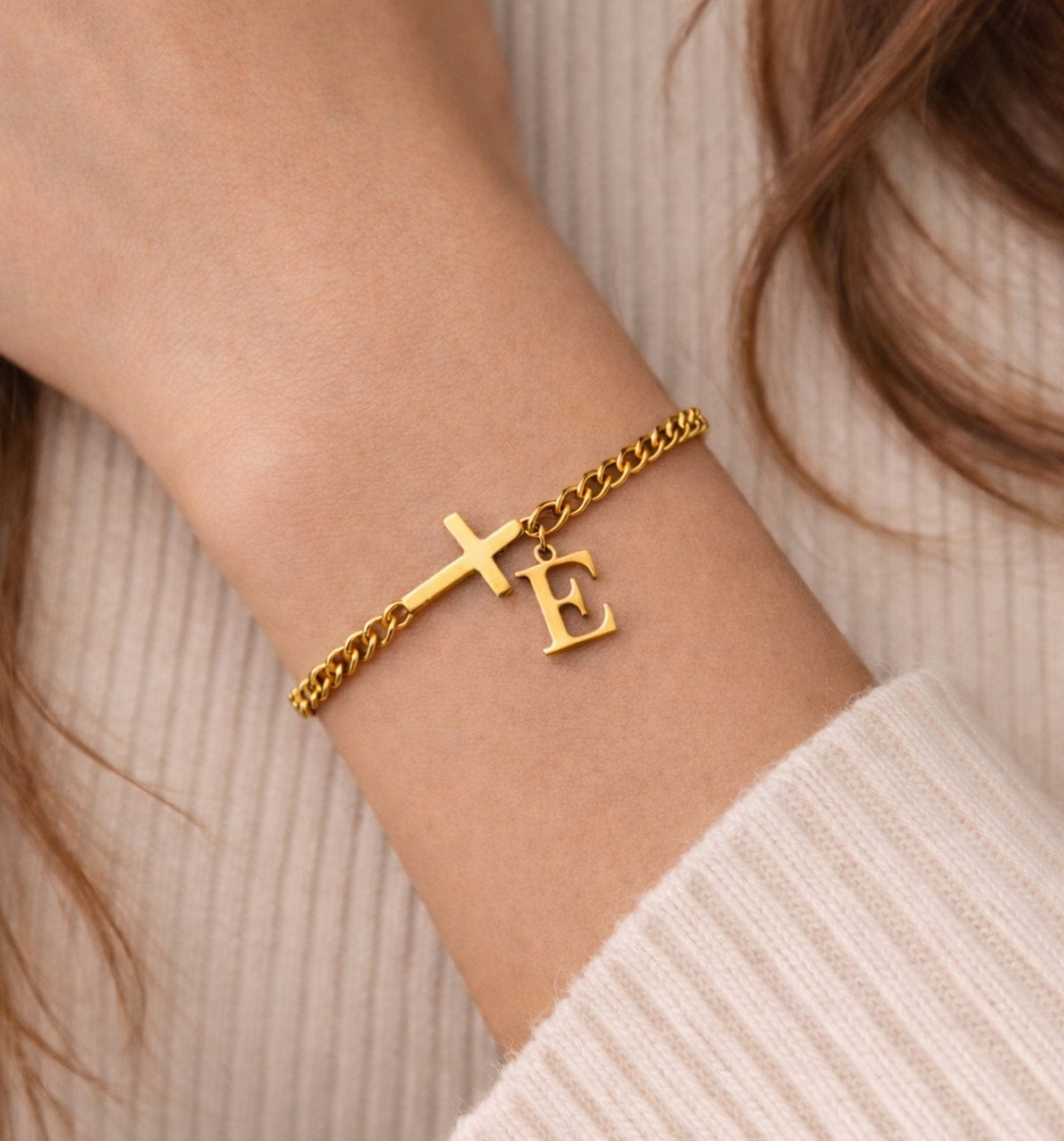 Armband mit Kreuz & Initiale