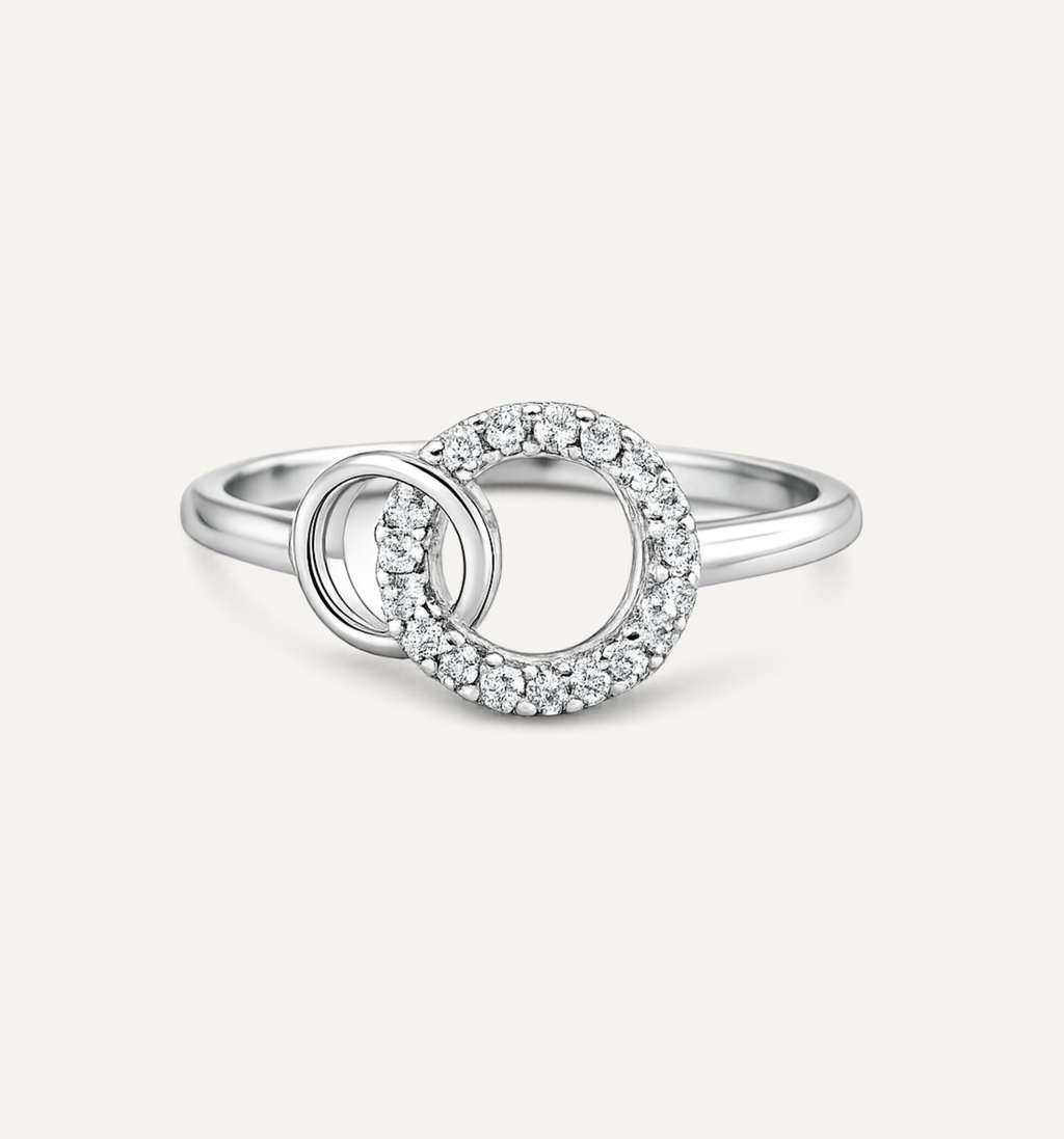 Schwestern Infinity Ring